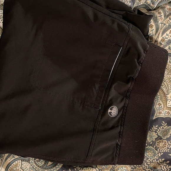 Performance Sport scrubs by HH360 XL top, L bottom - Picture 6 of 16